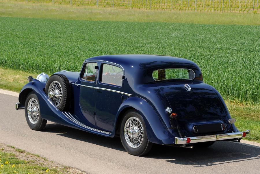  Jaguar Mk IV Saloon 1948 года  (фото 12 из 13)